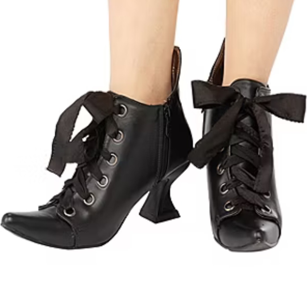 Womens Alexa Lace Bootie Costume Footwear